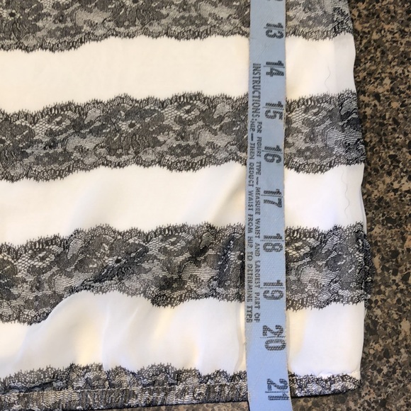 NWT Express Halter Top Striped Lace Print XS - Picture 8 of 8